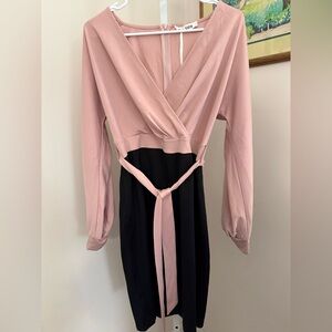 Grace Karen Long Sleeve V Neck Wrap Dress. NWT. Size Large.